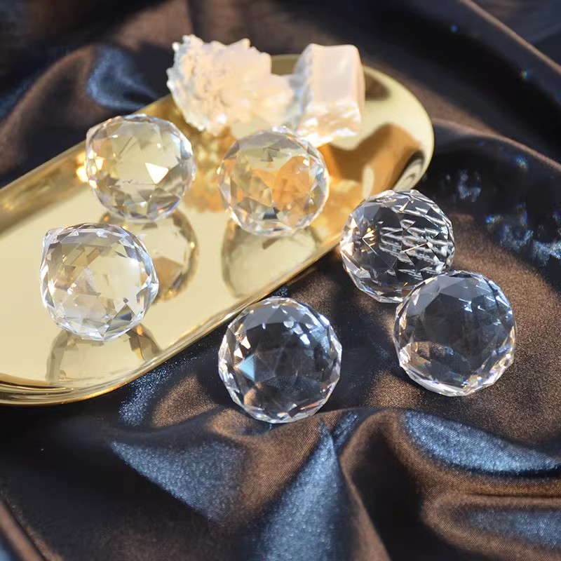 Attrape-soleil en cristal à fa - Crystal Ball Decor avis et prix