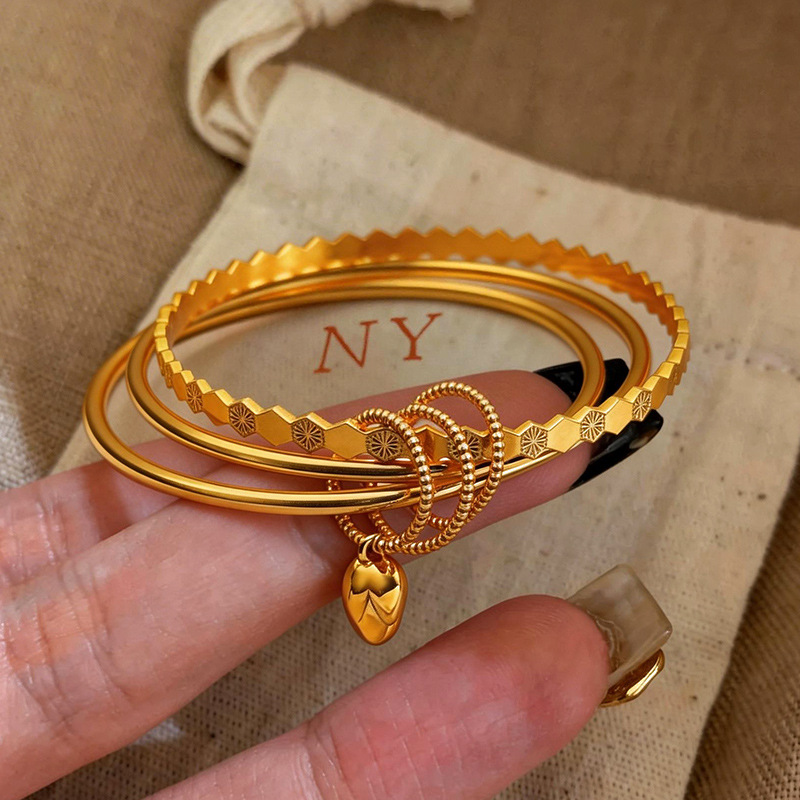 Bracelet en or véritable 24 ca - Luxury Lifestyle Beauty avis et prix